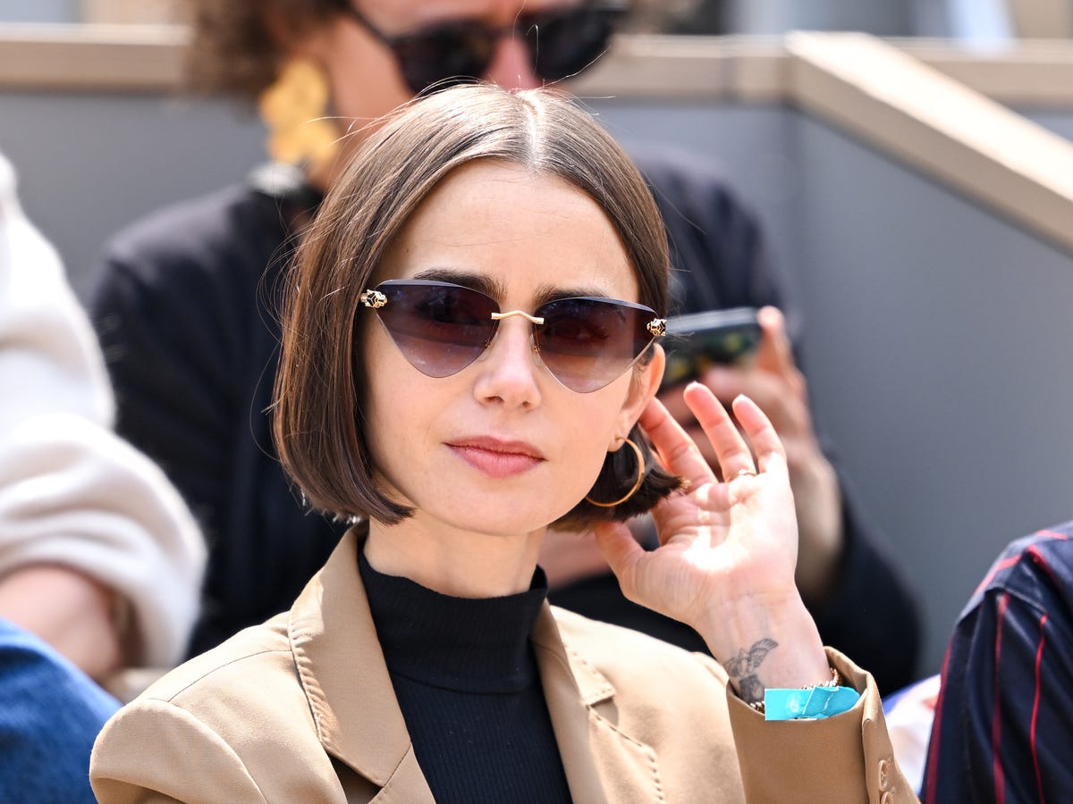 Dark Brown Bob With Blunt Bangs Dark Brown Bob With Blunt Bangs — Classy A-Line Bob