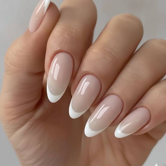Milky Pink Perfect French Almond Nails Milky Pink Perfect French Almond Nails — Classy Almond French Tip Nails