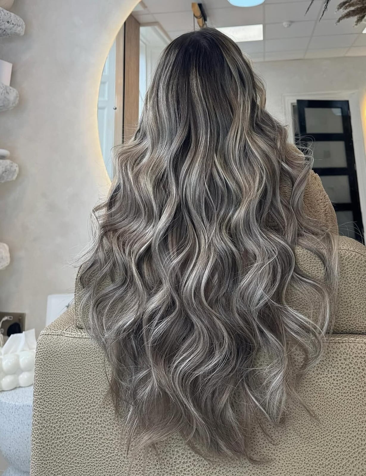 Mid-Back Ash Blonde With Root Shadow and Wavy Thick Mid-Back Ash Blonde With Root Shadow and Wavy Thick — Classy Ash Blonde
