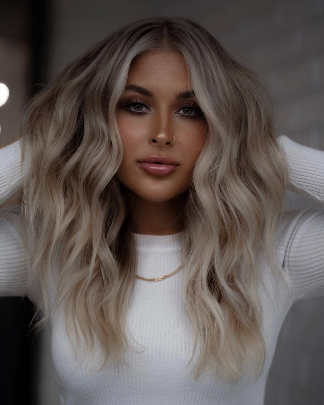 Mid-Back Ash Blonde With Subtle Balayage and Wavy Medium Mid-Back Ash Blonde With Subtle Balayage and Wavy Medium — Classy Ash Blonde
