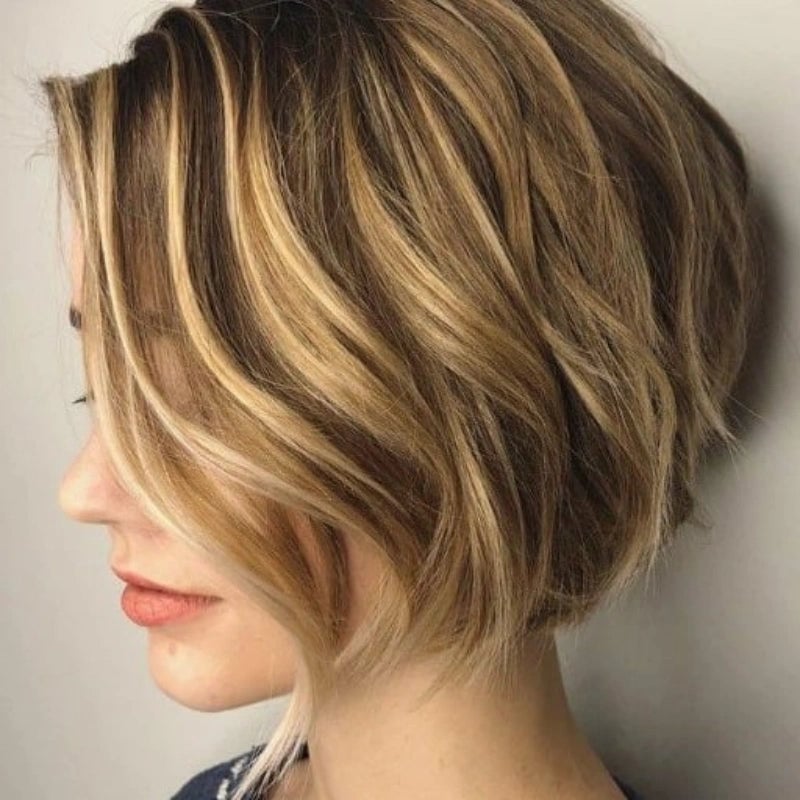 Collarbone Asymmetrical Bob Soft Waves Collarbone Asymmetrical Bob Soft Waves — Classy Asymmetrical Bob