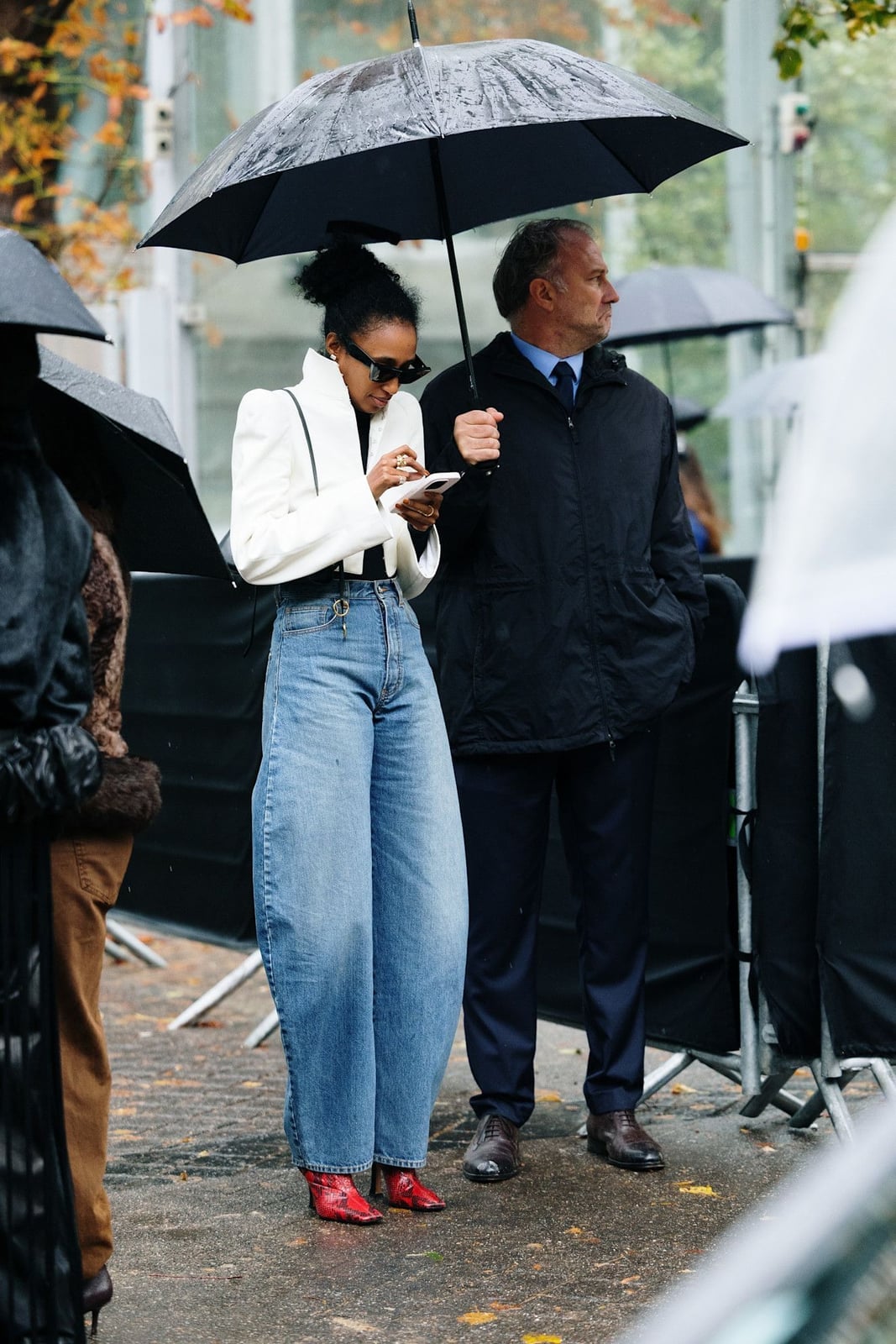 Wide Leg Jeans With Turtleneck And Cropped Jacket — Classy Barrel Jeans Outfits