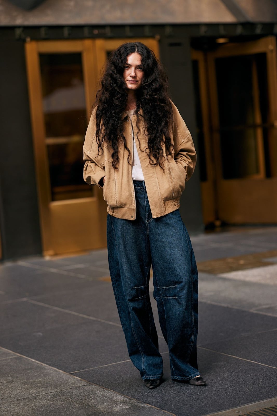 Suede Bomber Jacket With Oversized Barrel Jeans — Classy Barrel Jeans Outfits