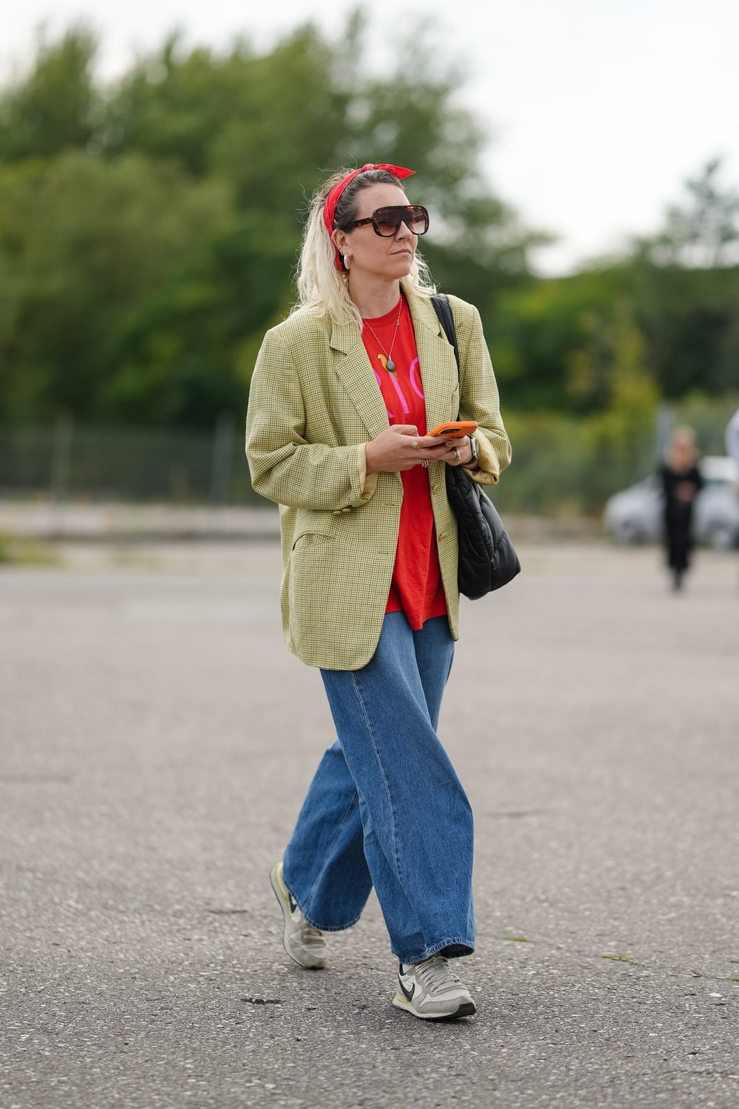 Plaid Blazer With Red Graphic Tee and Barrel Jeans — Classy Barrel Jeans Outfits