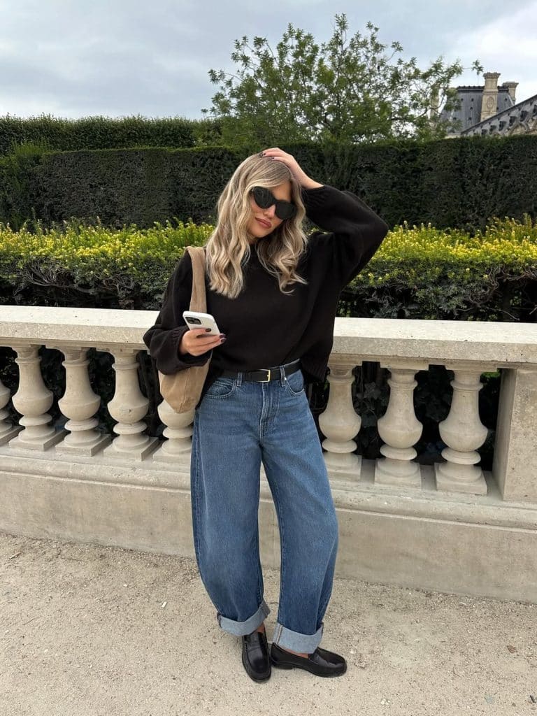 Cuffed Barrel Jeans With Black Sweater and Loafers — Classy Barrel Jeans Outfits
