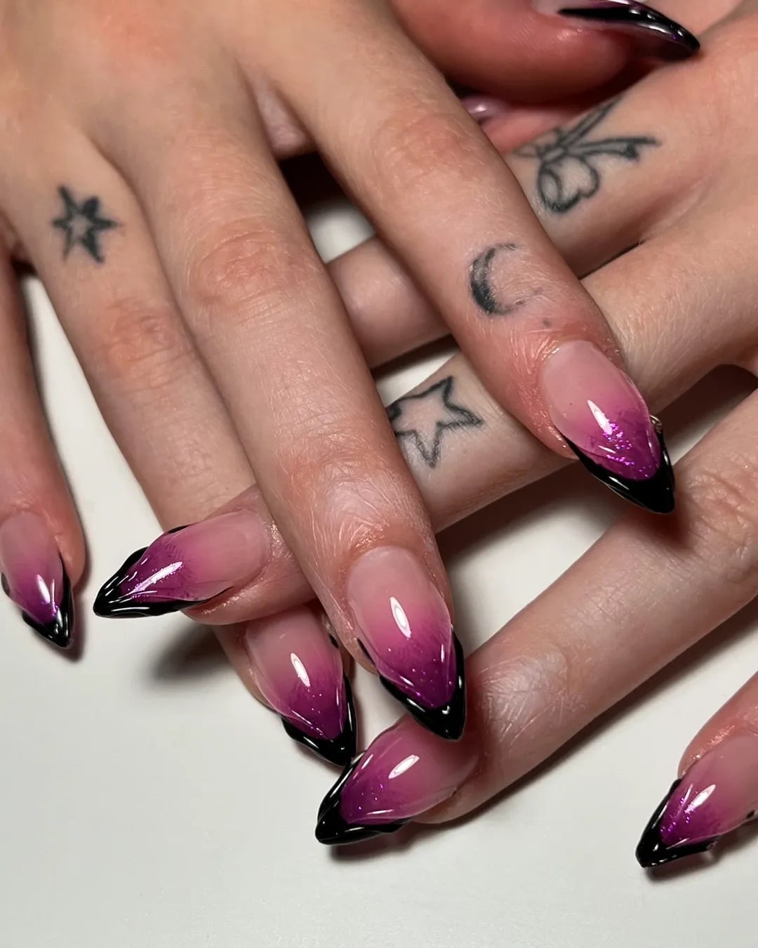 Medium Almond With Sharp Opaque Black Tips Medium Almond With Sharp Opaque Black Tips — Classy Black French Tip Nails