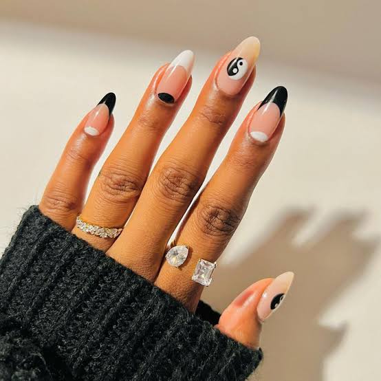 Long Sharp Almond With Pink Bow Accents Long Sharp Almond With Pink Bow Accents — Classy Black French Tip Nails