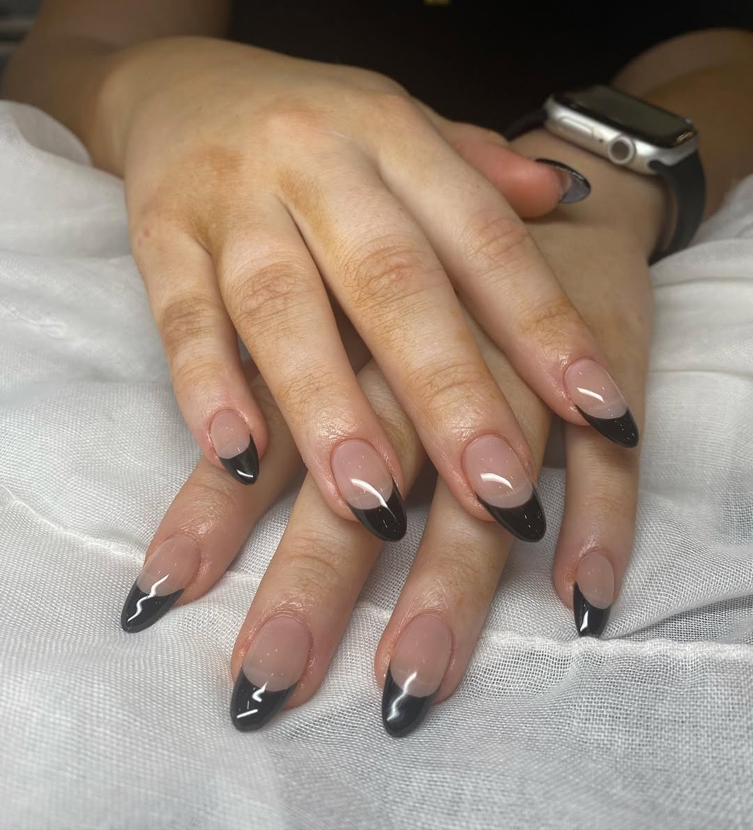Long Pointed Nails With Sharp Black French Tip Long Pointed Nails With Sharp Black French Tip — Classy Black French Tip Nails