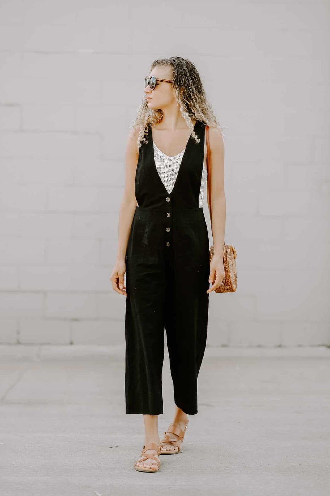 Cropped Jumpsuit with White Tank Top for Casual Day Cropped Jumpsuit with White Tank Top for Casual Day — Classy Black Jumpsuit Outfit