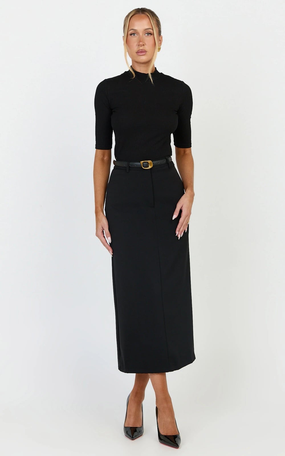Black Pencil Midi Skirt With Mock Neck Top and Gold, Close-Up Take — Classy Black Midi Skirt Outfit