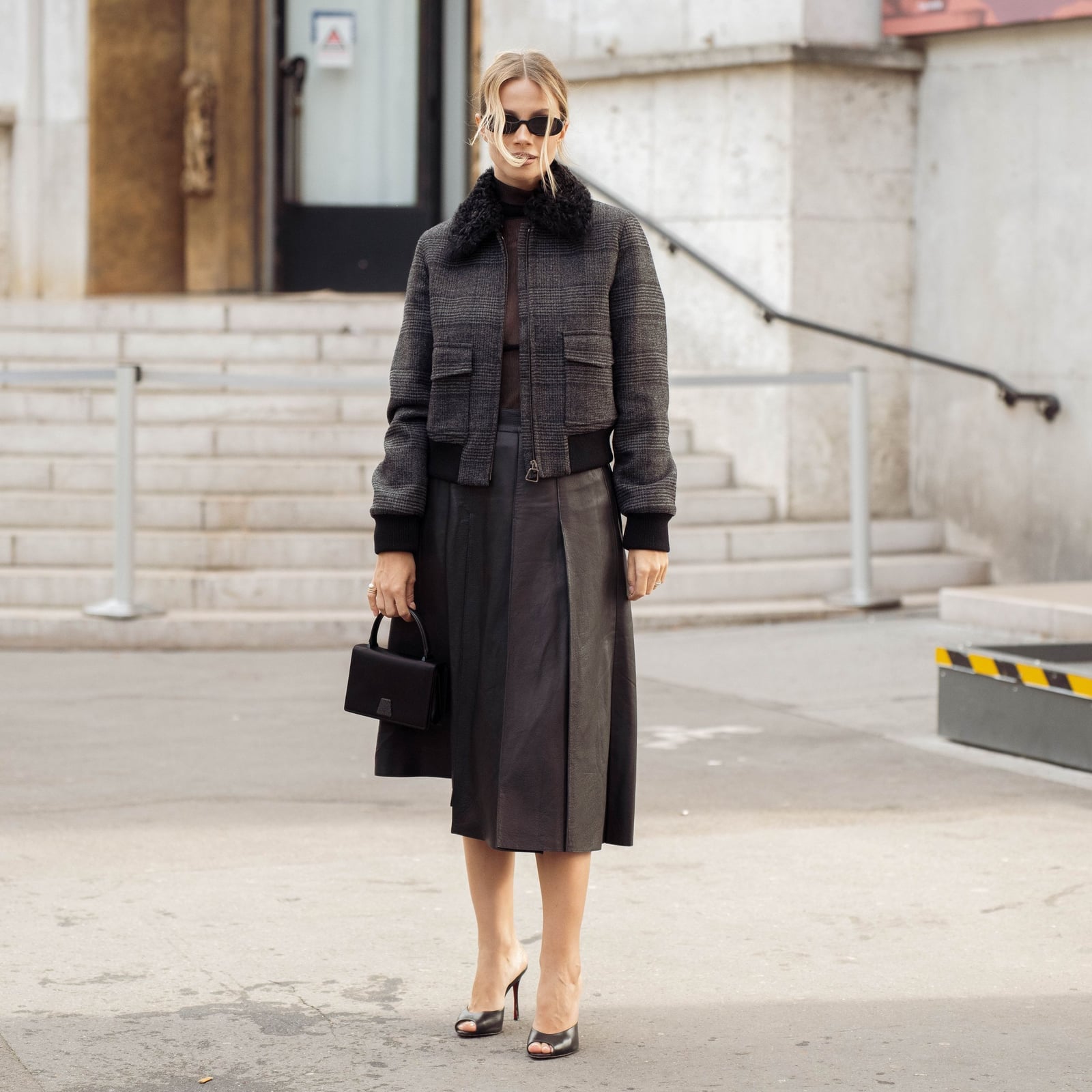 Black Leather Midi Skirt With Bomber Jacket — Classy Black Midi Skirt Outfit