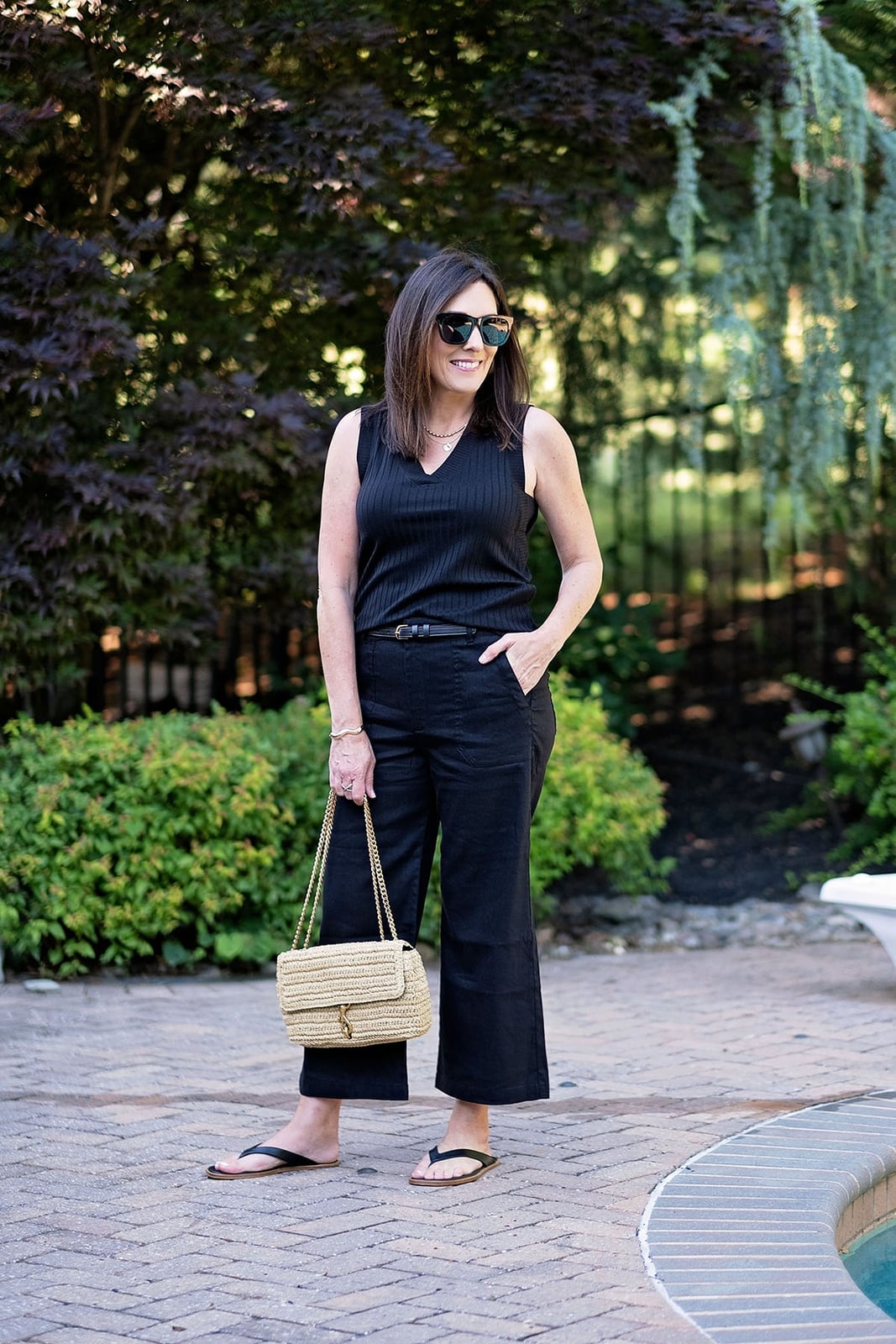 Wide Leg Cropped Linen Trousers with Ribbed Top Wide Leg Cropped Linen Trousers with Ribbed Top — Classy Black Pants Outfits