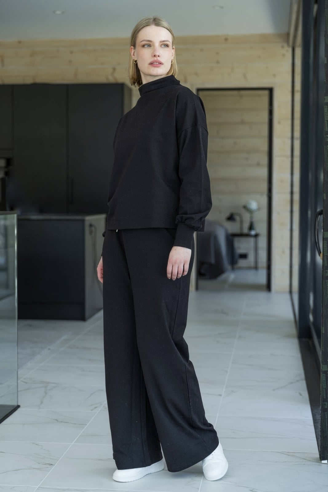 Knit Wide Leg Trousers with Turtleneck Sweatshirt, Office-Safe Version Knit Wide Leg Trousers with Turtleneck Sweatshirt, Office-Safe Version — Classy Black Pants Outfits