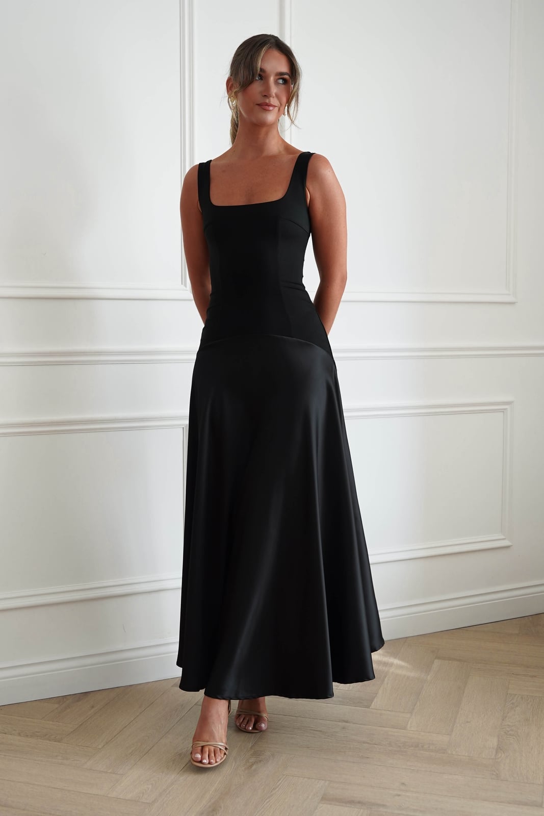 Black Square Neck Dress with Fitted Bodice and A-Line Skirt Black Square Neck Dress with Fitted Bodice and A-Line Skirt — Classy Black Tie Outfits