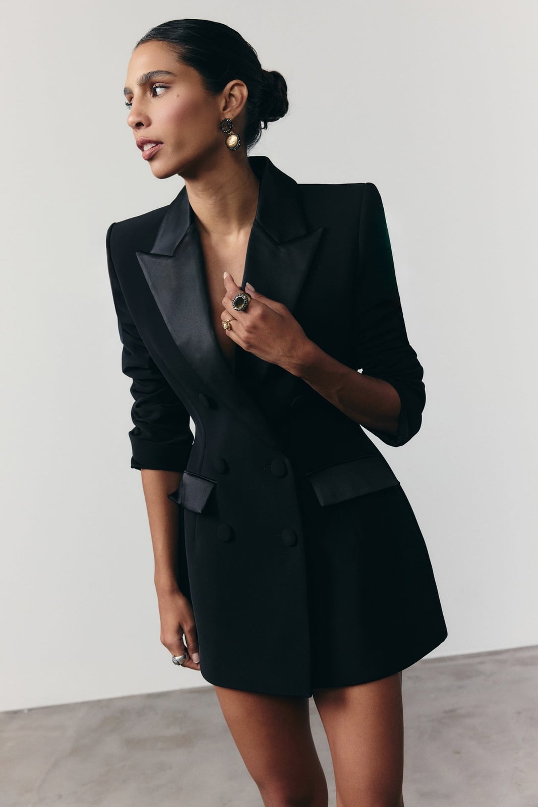 Short Fitted Black Tuxedo Dress with Satin Lapels Short Fitted Black Tuxedo Dress with Satin Lapels — Classy Black Tie Outfits