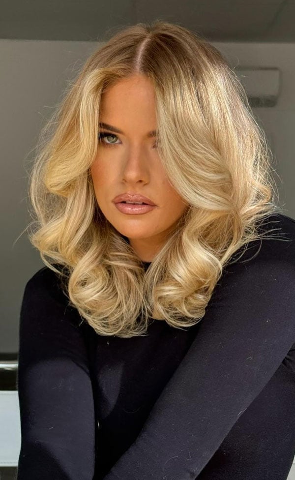 Honey Blonde Highlights On Collarbone Lob Honey Blonde Highlights On Collarbone Lob — Classy Blonde Highlights