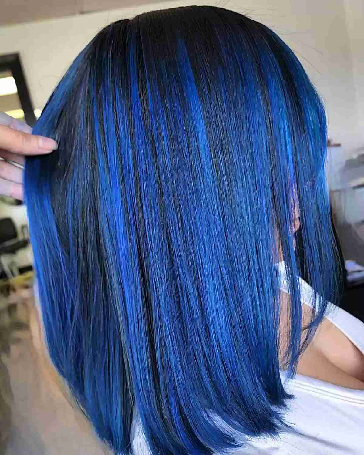 Collarbone Bob With Bright Blue Highlights — Classy Blue Highlights