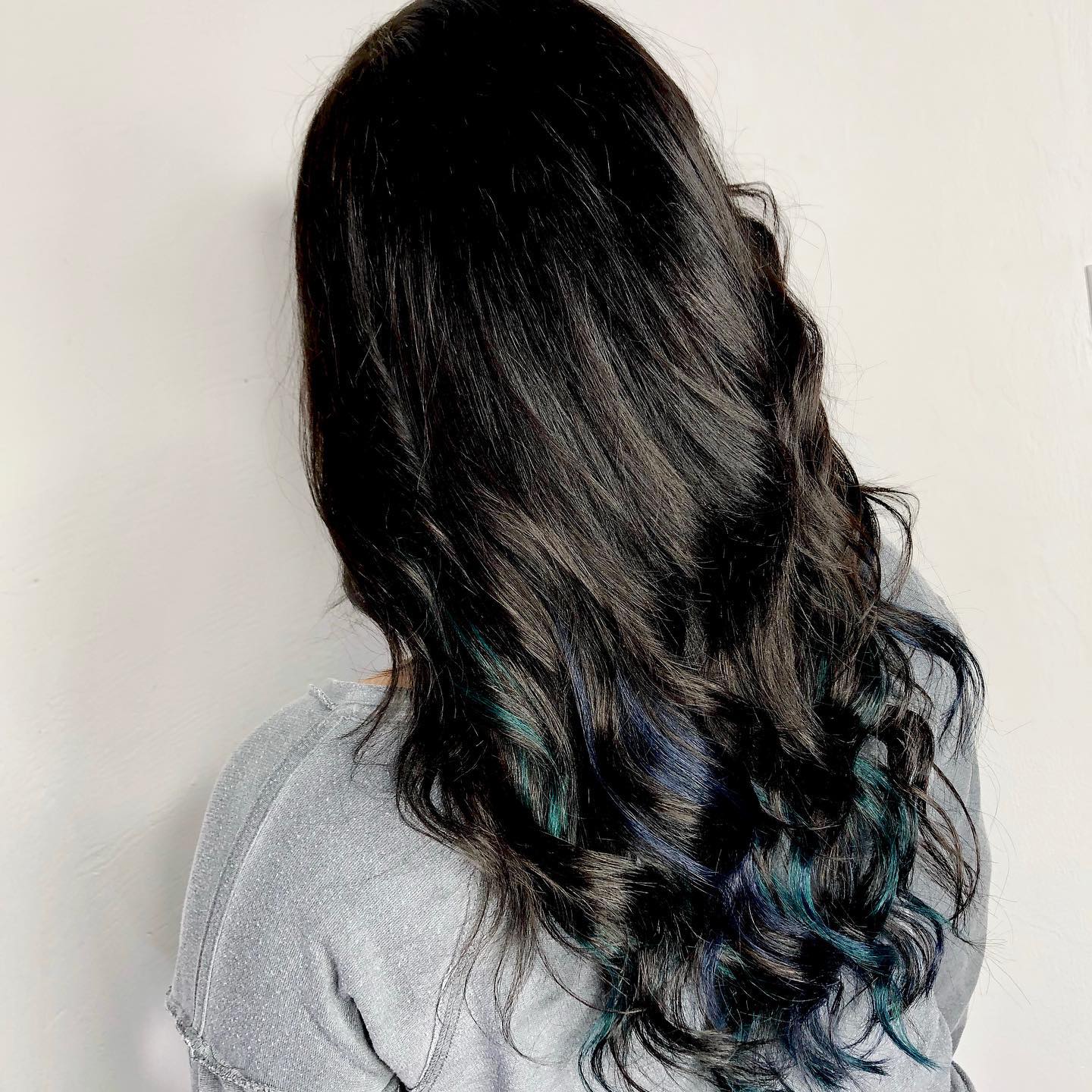 Black Base With Subtle Blue and Teal Highlights — Classy Blue Highlights