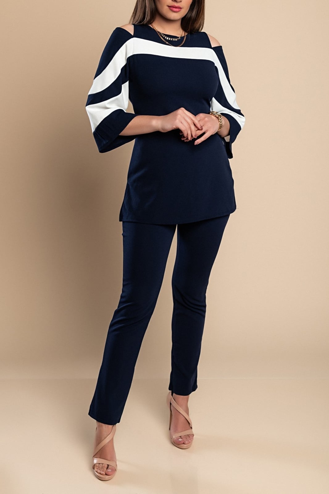 Smart Casual Navy Slim-Fit Trousers — Classy Blue Pants Outfits