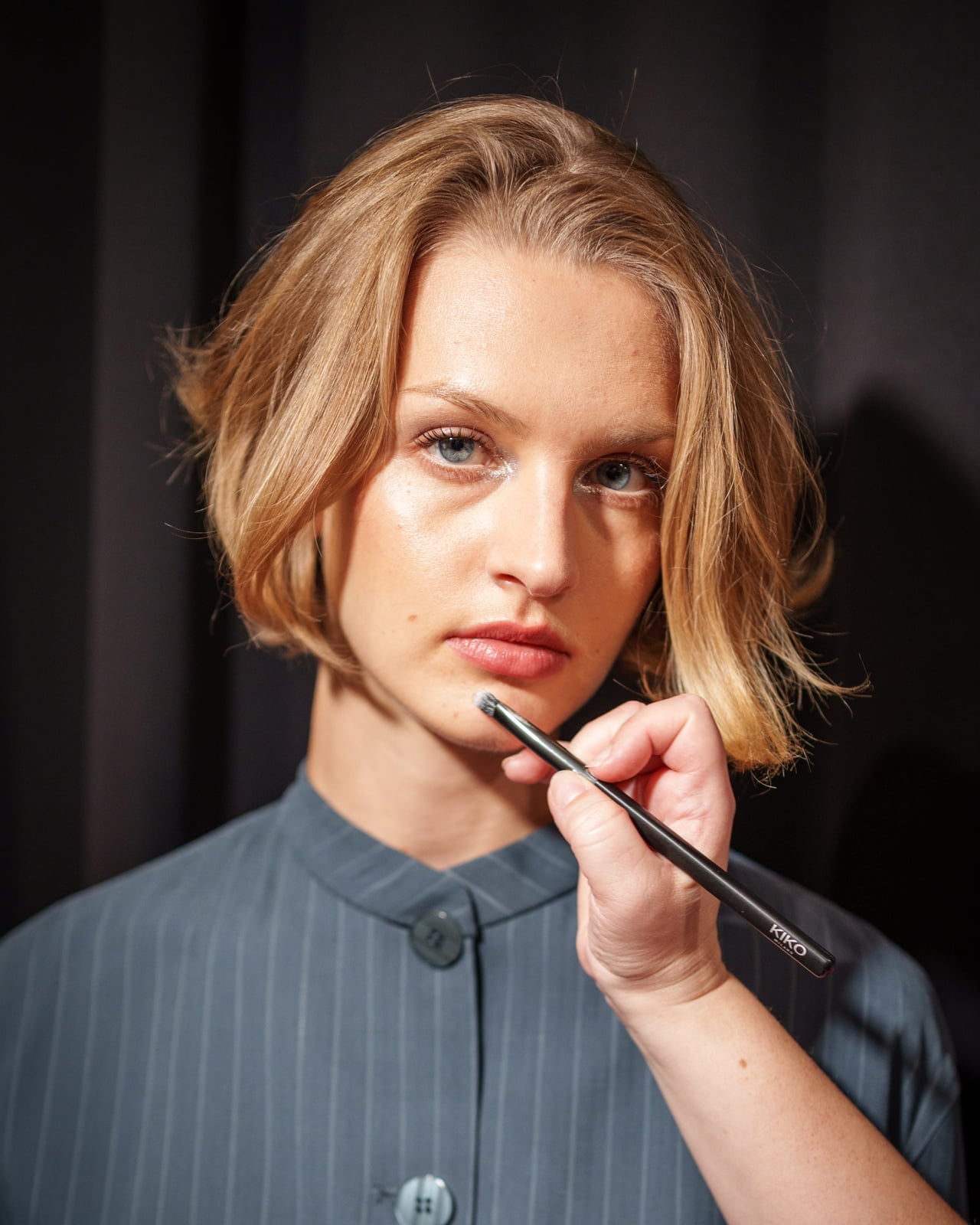 Collarbone Bob With Volume At Crown Dark Blonde Collarbone Bob With Volume At Crown Dark Blonde — Classy Bob for Fine Hair