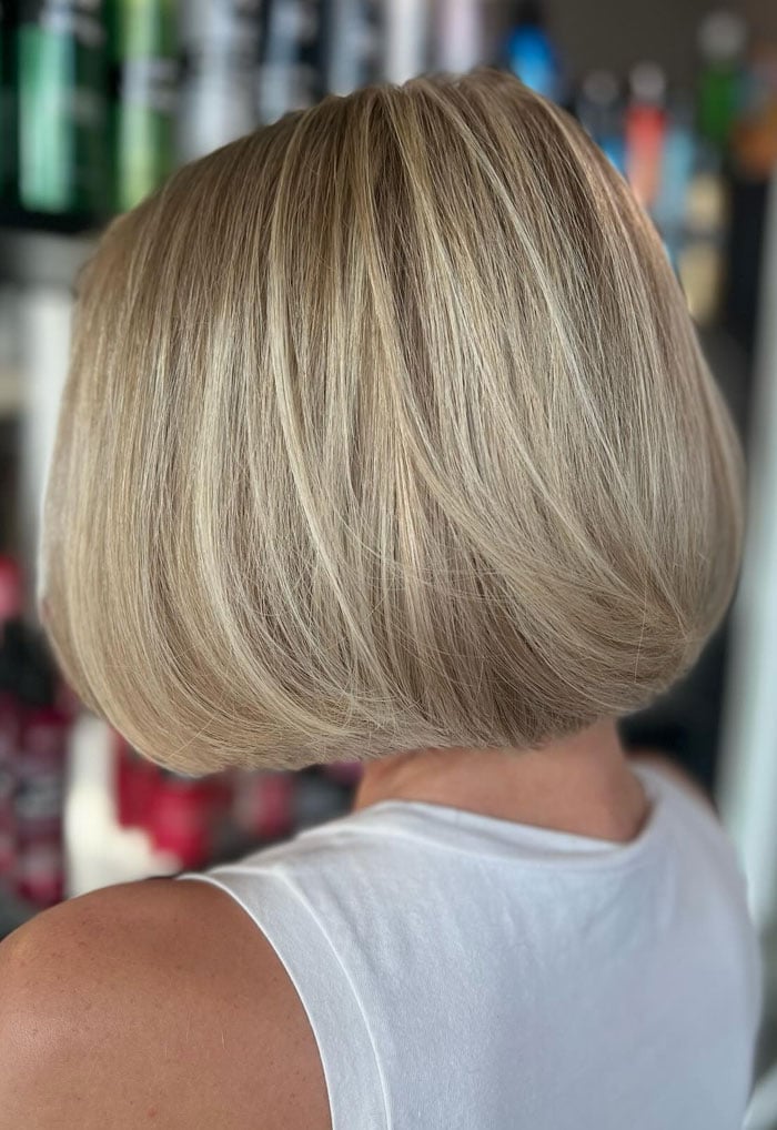 Sculpted Bob Rounded Shape Beige Blonde Sculpted Bob Rounded Shape Beige Blonde — Classy Bob for Fine Hair