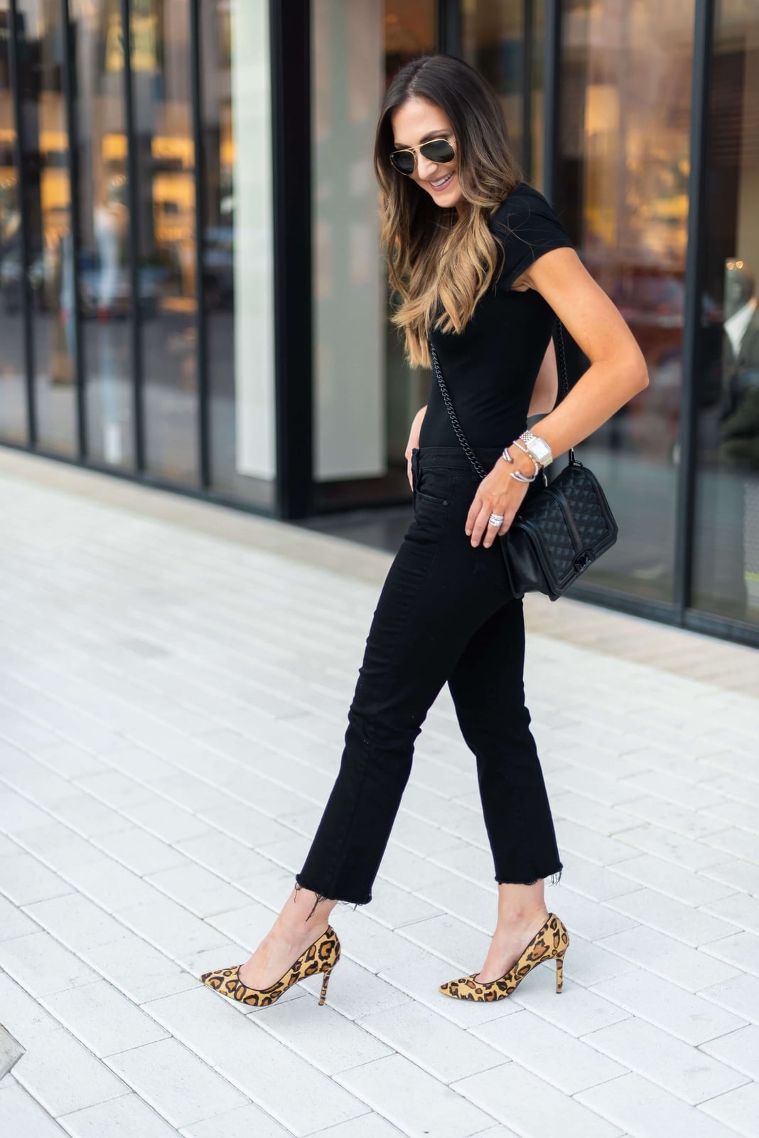 Short-sleeve Bodysuit with Light Wash Ripped Jeans Short-sleeve Bodysuit with Light Wash Ripped Jeans — Classy Bodysuit Outfits