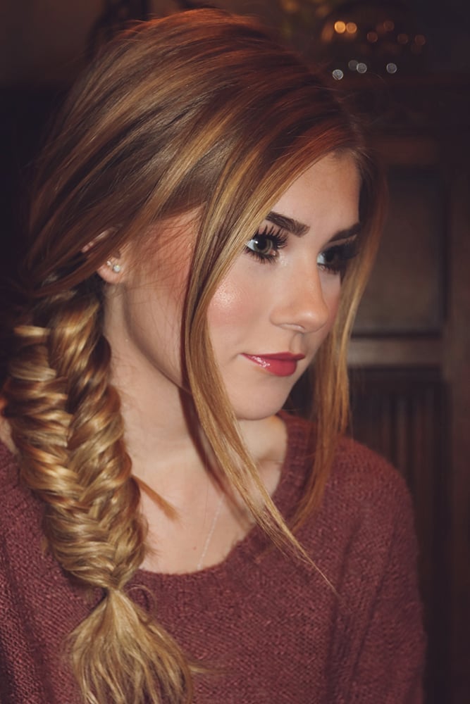 Loose Fishtail Braid With Face-Framing Strands, Mid-Back Loose Fishtail Braid With Face-Framing Strands, Mid-Back — Classy Braids to the Side