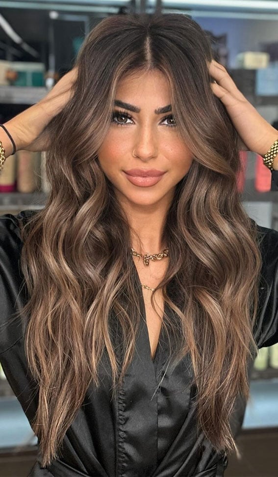 Mid-Back Bronde Balayage With Caramel Tones and Loose Waves — Classy Bronde Balayage