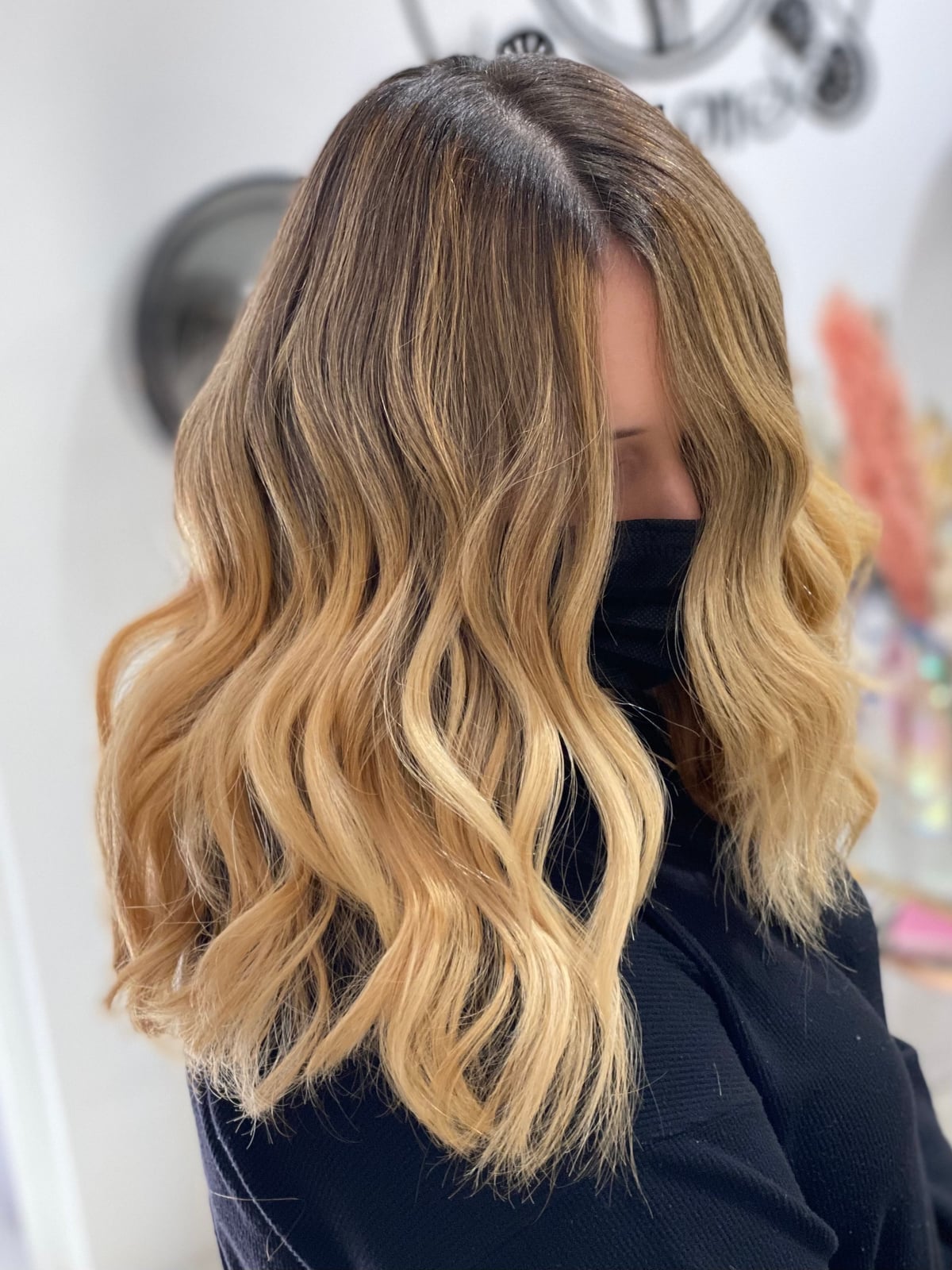Collarbone Bronde Balayage With Dimension — Classy Bronde Balayage