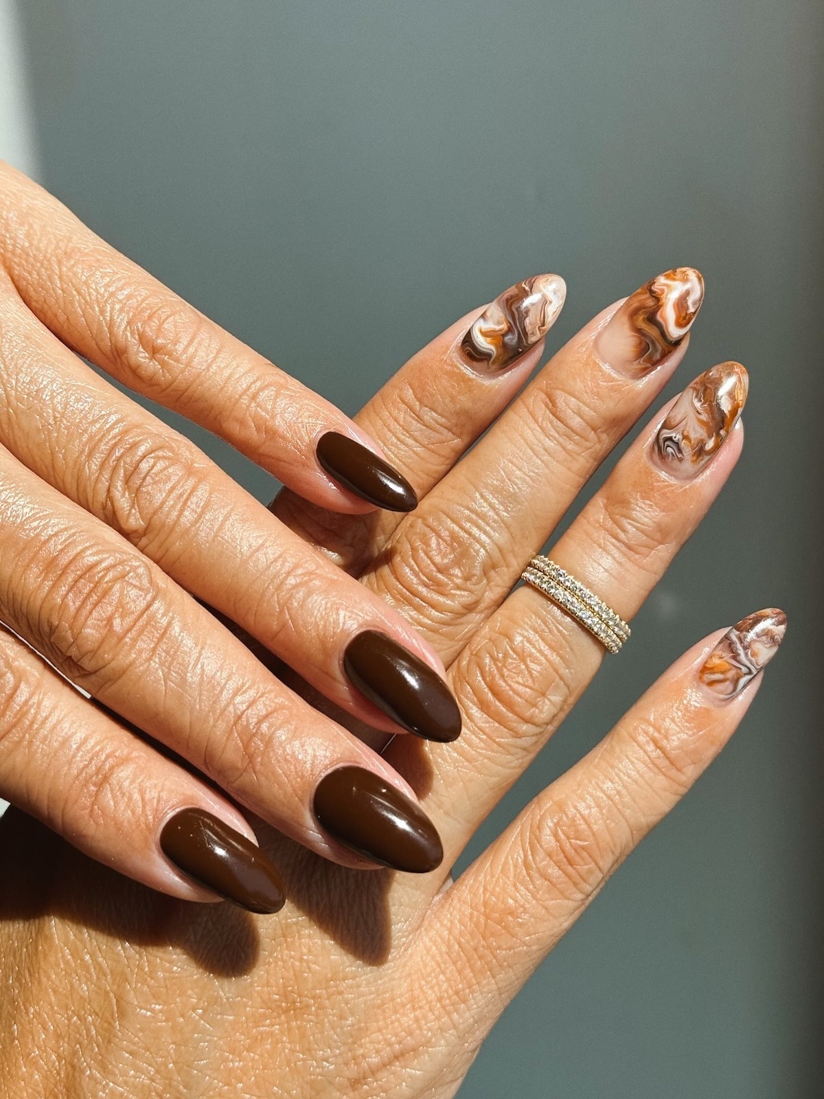 Dark Brown Marbled Accent Almond Nails Dark Brown Marbled Accent Almond Nails — Classy Brown Almond Nails