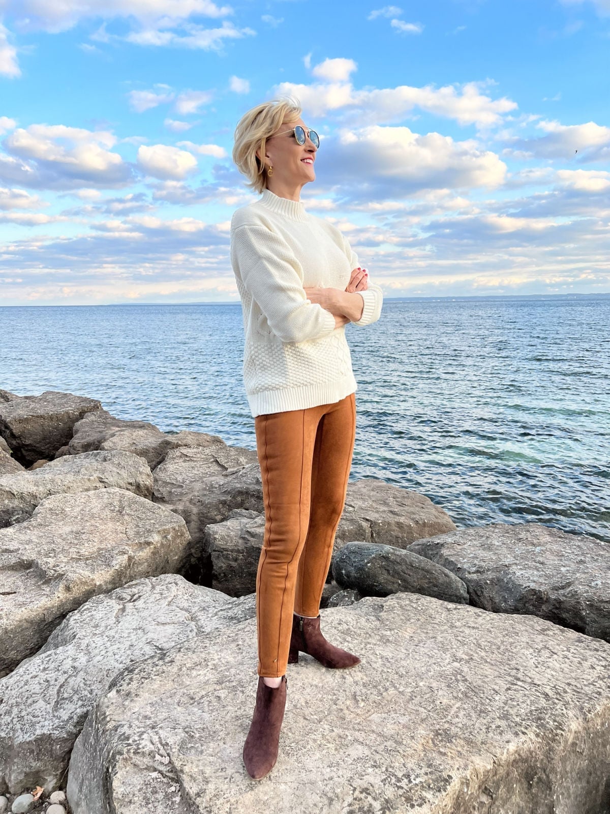 Suede Leggings With Cream Cable Knit — Classy Brown Leggings Outfit