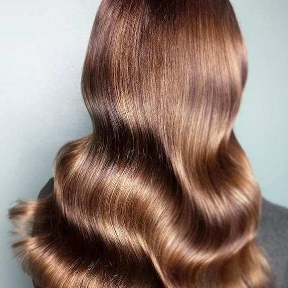 Back View Mid-Back Dimensional Medium Brown Back View Mid-Back Dimensional Medium Brown — Classy Brunette Hair Colors