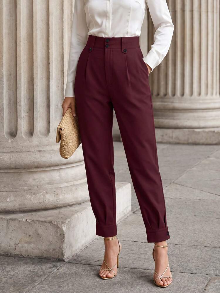 High-Waisted Tapered Burgundy Trousers With White Blouse High-Waisted Tapered Burgundy Trousers With White Blouse — Classy Burgundy Pants Outfits