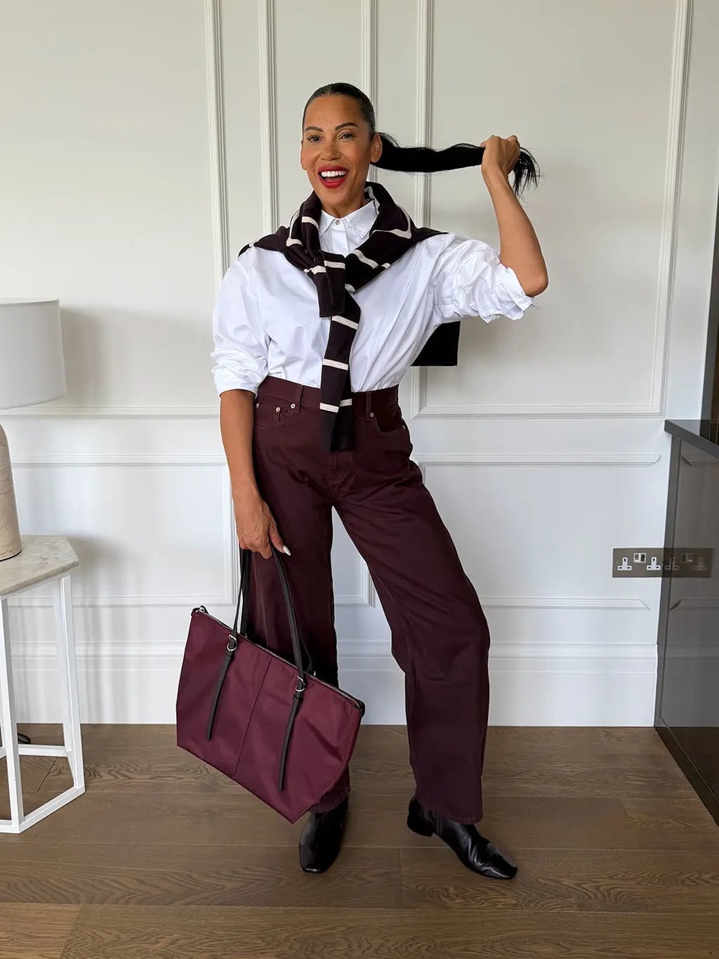Wide-Leg Burgundy Trousers With Striped Sweater Wide-Leg Burgundy Trousers With Striped Sweater — Classy Burgundy Pants Outfits