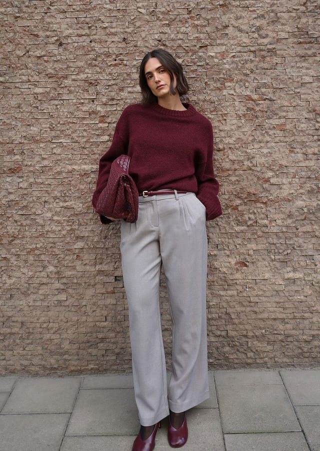 Light Gray Trousers With Burgundy Oversized Sweater Light Gray Trousers With Burgundy Oversized Sweater — Classy Burgundy Pants Outfits