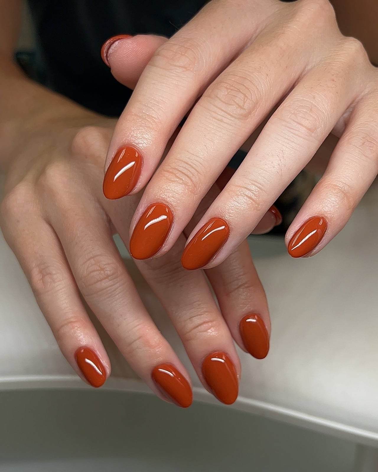 Solid Glossy Burnt Orange Medium Oval Nails Solid Glossy Burnt Orange Medium Oval Nails — Classy Burnt Orange Nails