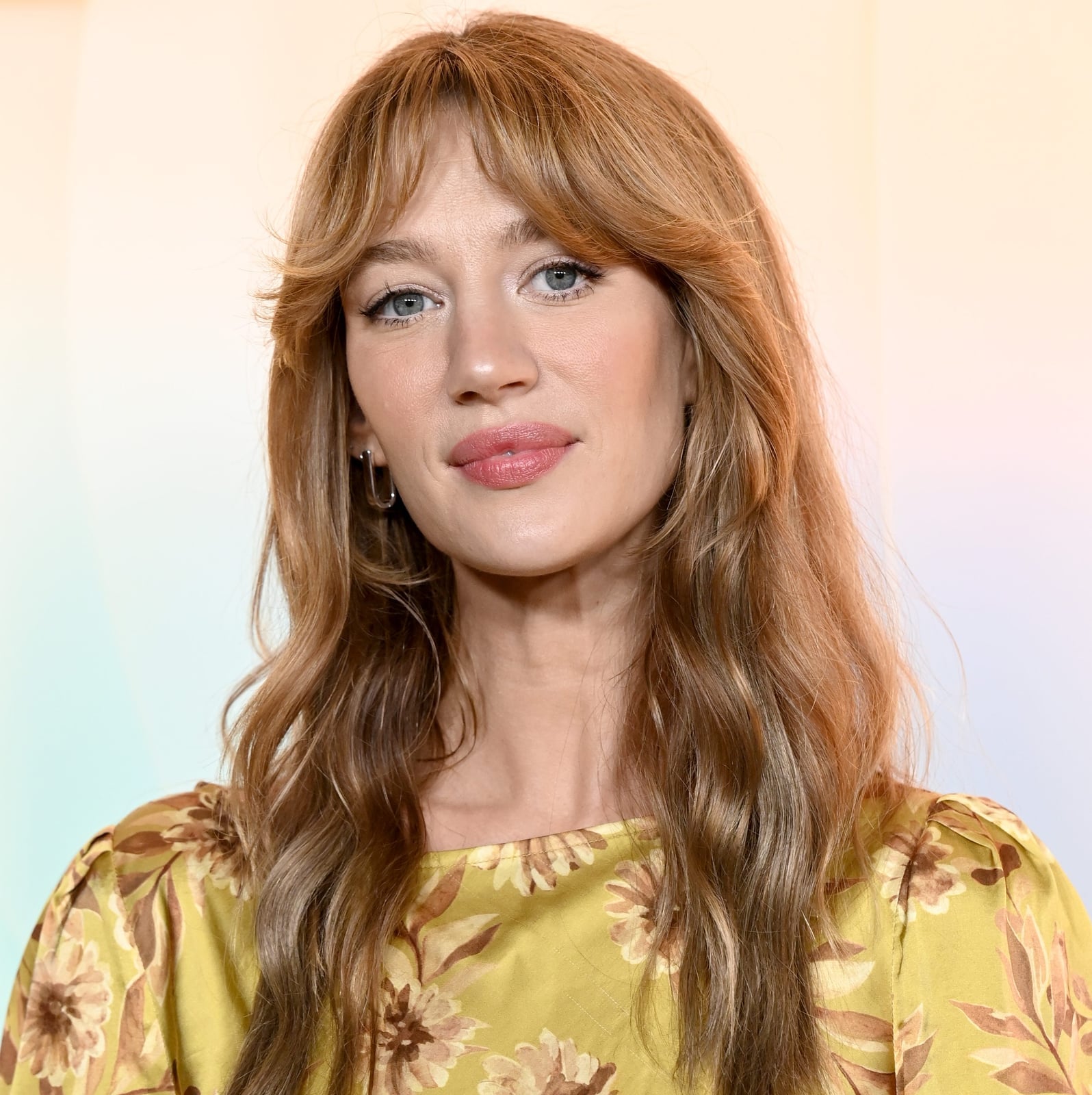 Collarbone Strawberry Blonde With Layers — Classy Butterfly Hair