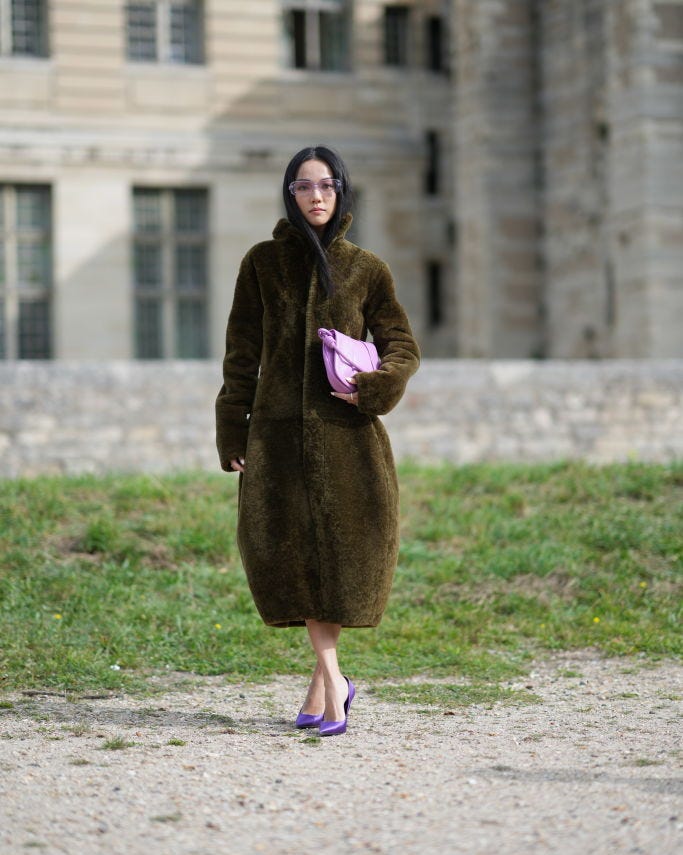 Olive Green Teddy Coat Over a Dress with Purple Heels Olive Green Teddy Coat Over a Dress with Purple Heels — Classy Casual Date Night Outfit