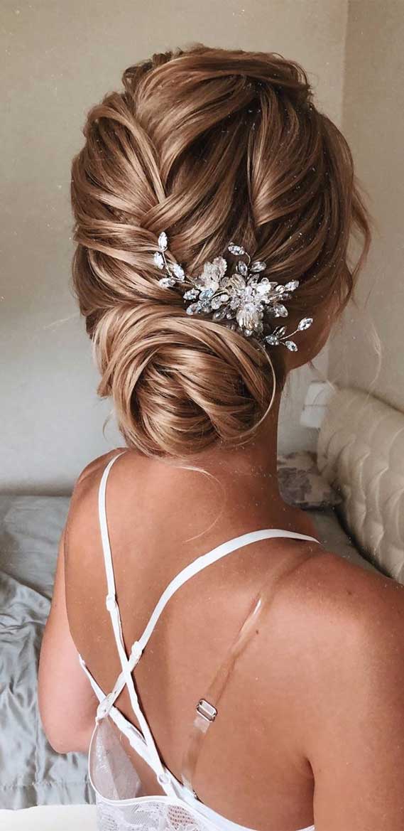 Voluminous Updo With Braided Ash Blonde Texture Voluminous Updo With Braided Ash Blonde Texture — Classy Casual Updo