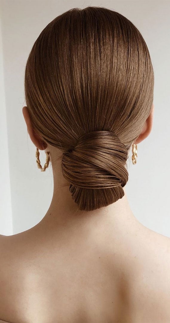Sleek Low Twisted Bun With Medium Brown, Close-Up Take Sleek Low Twisted Bun With Medium Brown, Close-Up Take — Classy Casual Updo