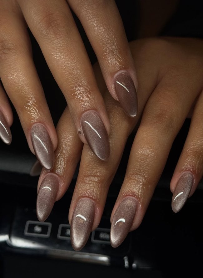 Shimmering Taupe Brown Cat-Eye Almond Nails Shimmering Taupe Brown Cat-Eye Almond Nails — Classy Chocolate Nails