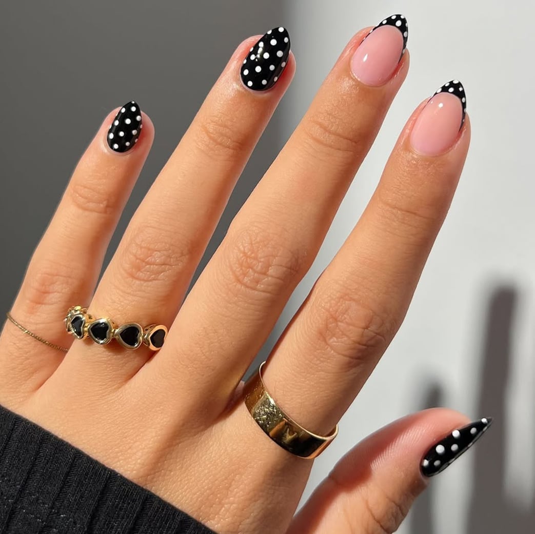 Black Polka Dot French Tip Almond Nails, миндаль Black Polka Dot French Tip Almond Nails, миндаль — Classy Colored French Tip Nails