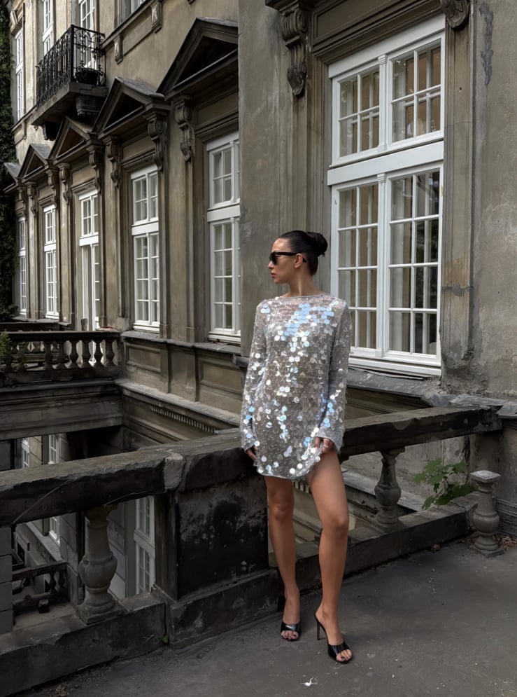 Oversized Silver Sequin Mini Dress — Classy Concert Dresses