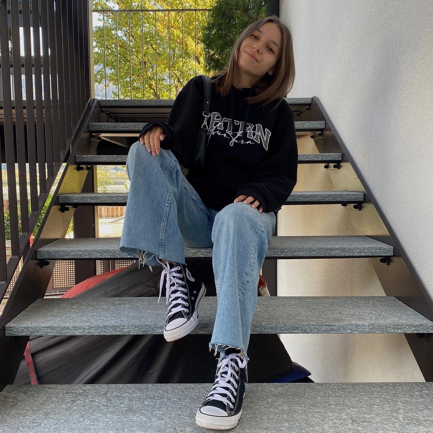 Graphic Hoodie and Distressed Jeans with Converse — Classy Converse Outfits Black