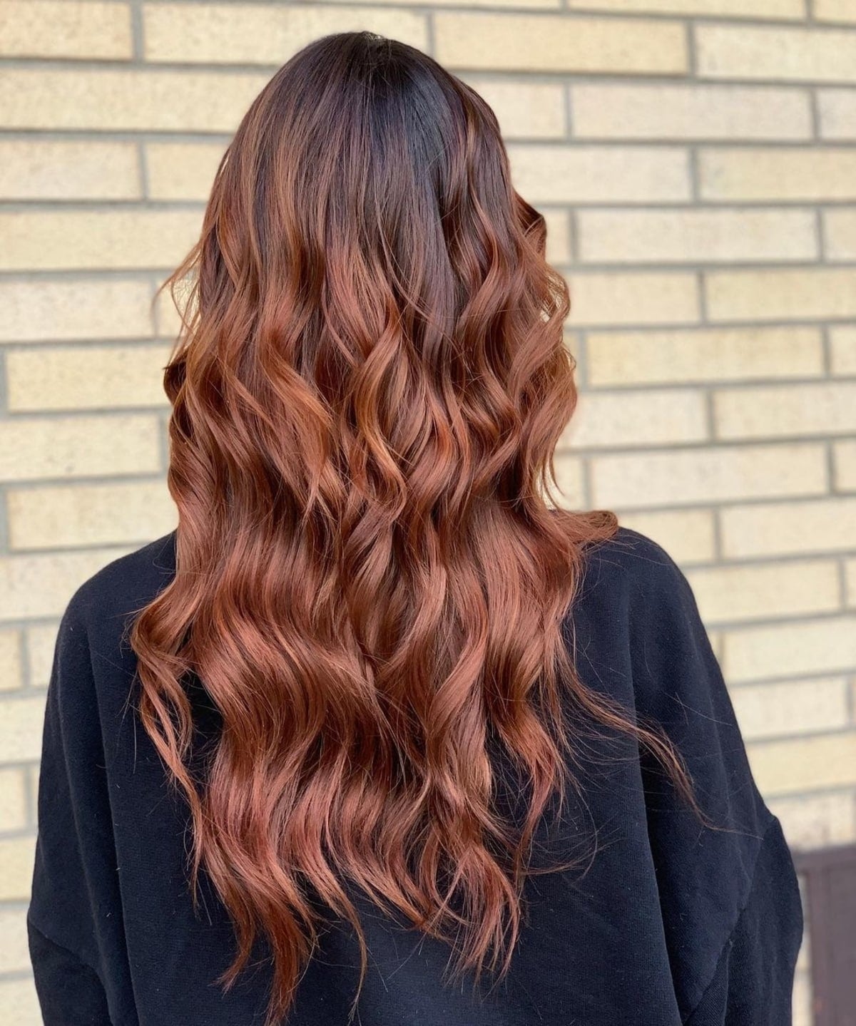Mid-Back Curls With Copper And Blonde Balayage — Classy Copper Hair Color