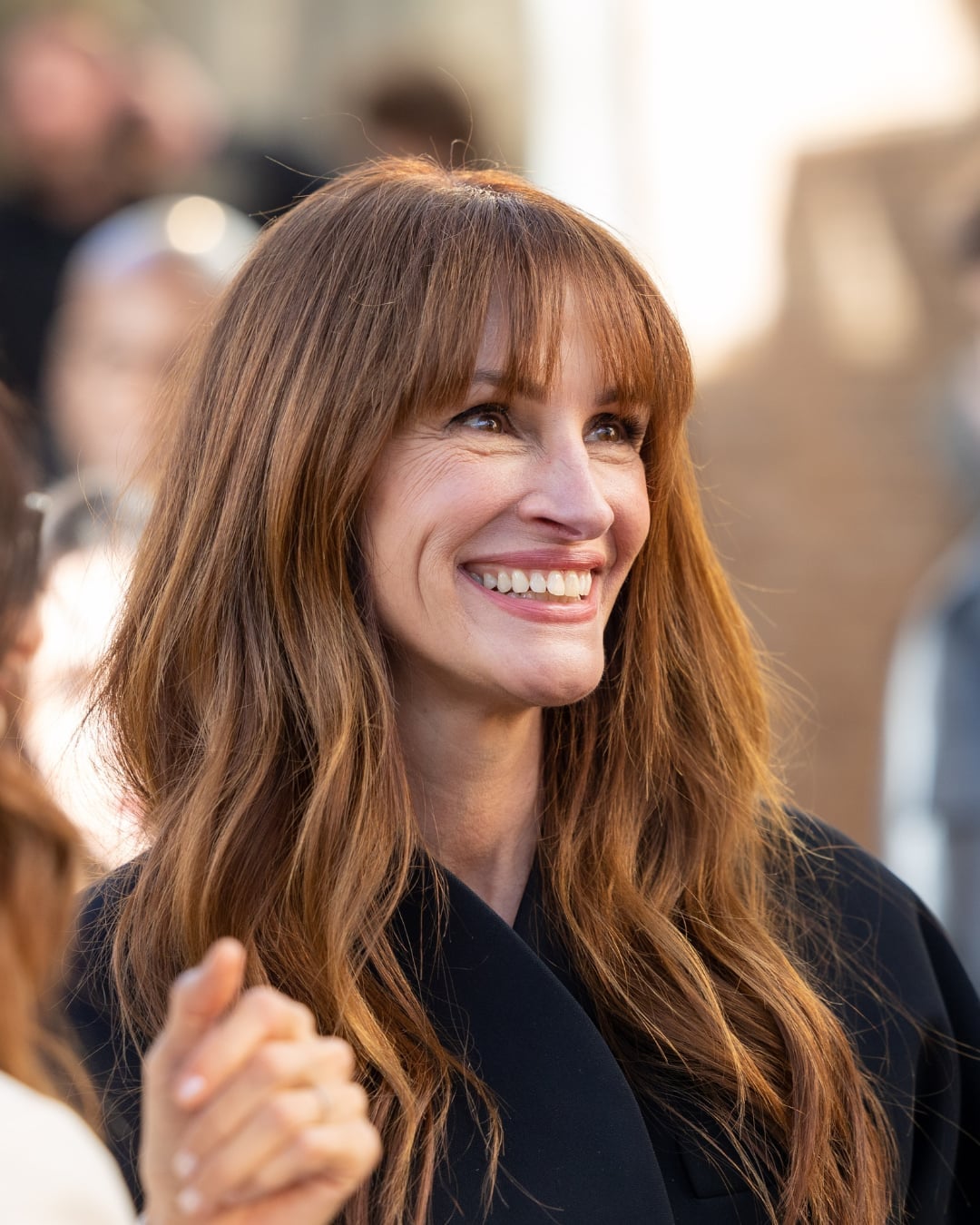 Shoulder Length Layers With Copper Highlights — Classy Copper Hair Color