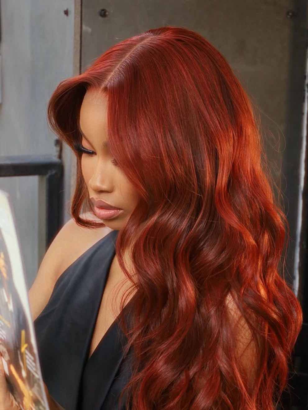 Vivid Copper Mid-Back Loose Waves — Classy Copper Hair on Black Women