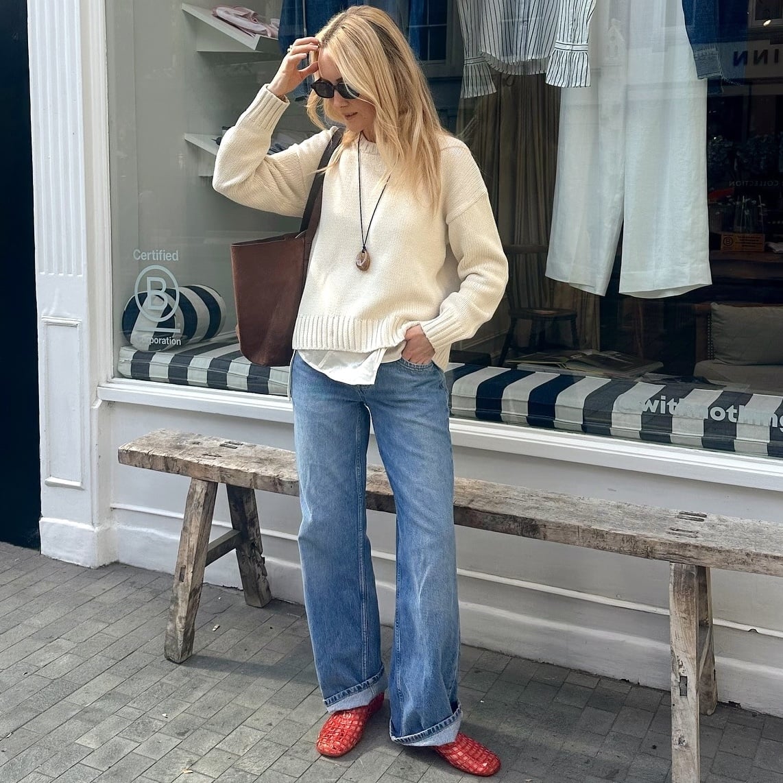 Cream Crewneck With White Shirt And Red Flats — Classy Crewneck Outfits