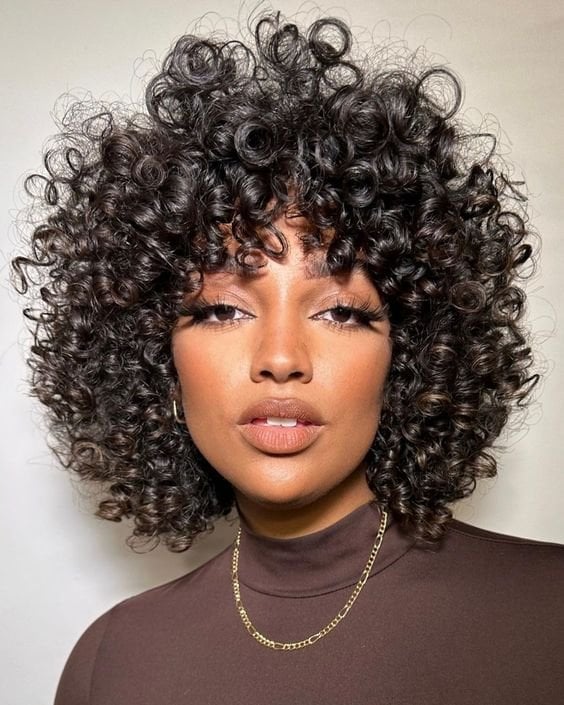 Collarbone Shag With Full Fringe Collarbone Shag With Full Fringe — Classy Curly Hair Cutting