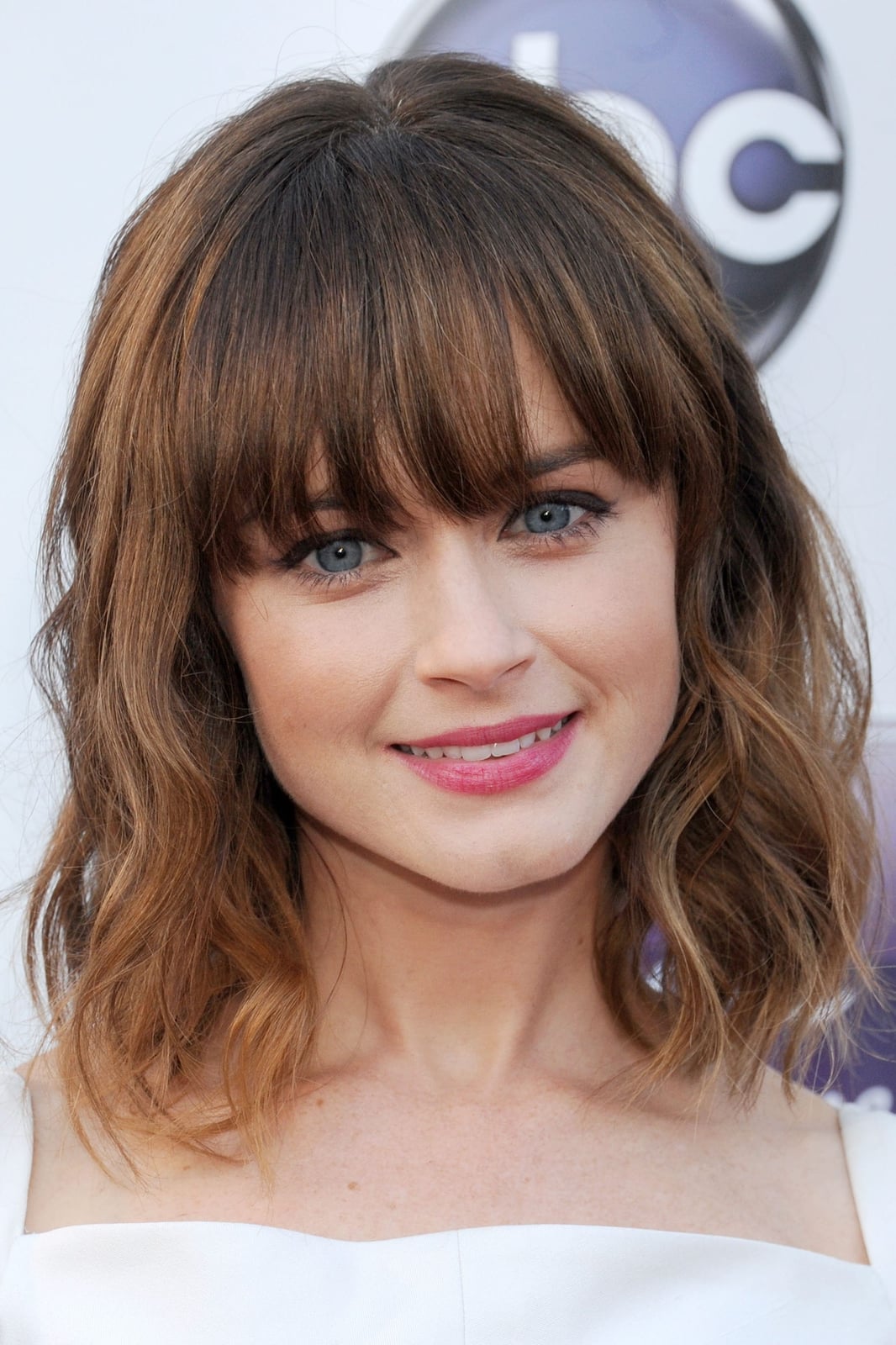 Chin Length Blunt Bob With Blunt Bangs — Classy Cut Bangs